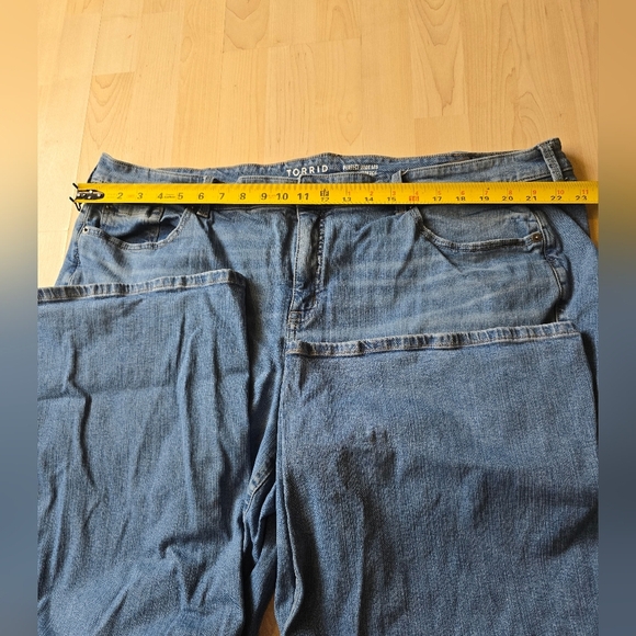Torrid Perfect Wide Leg Vintage Stretch Jeans Size 24 Regular - Picture 9 of 12